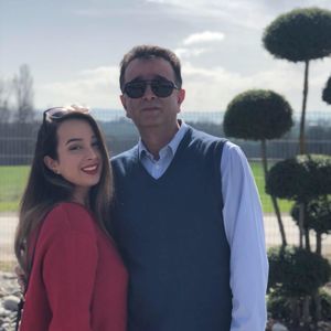 Meet your Posher, Aylin